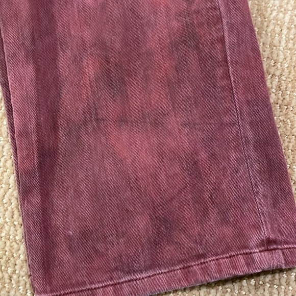 Men’s 40x32 Joe’s Jeans burgundy color - Picture 10 of 15